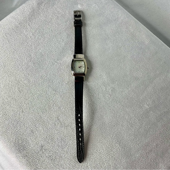 Mary Kay Mother Of Pearl Watch Black Band - Picture 2 of 7